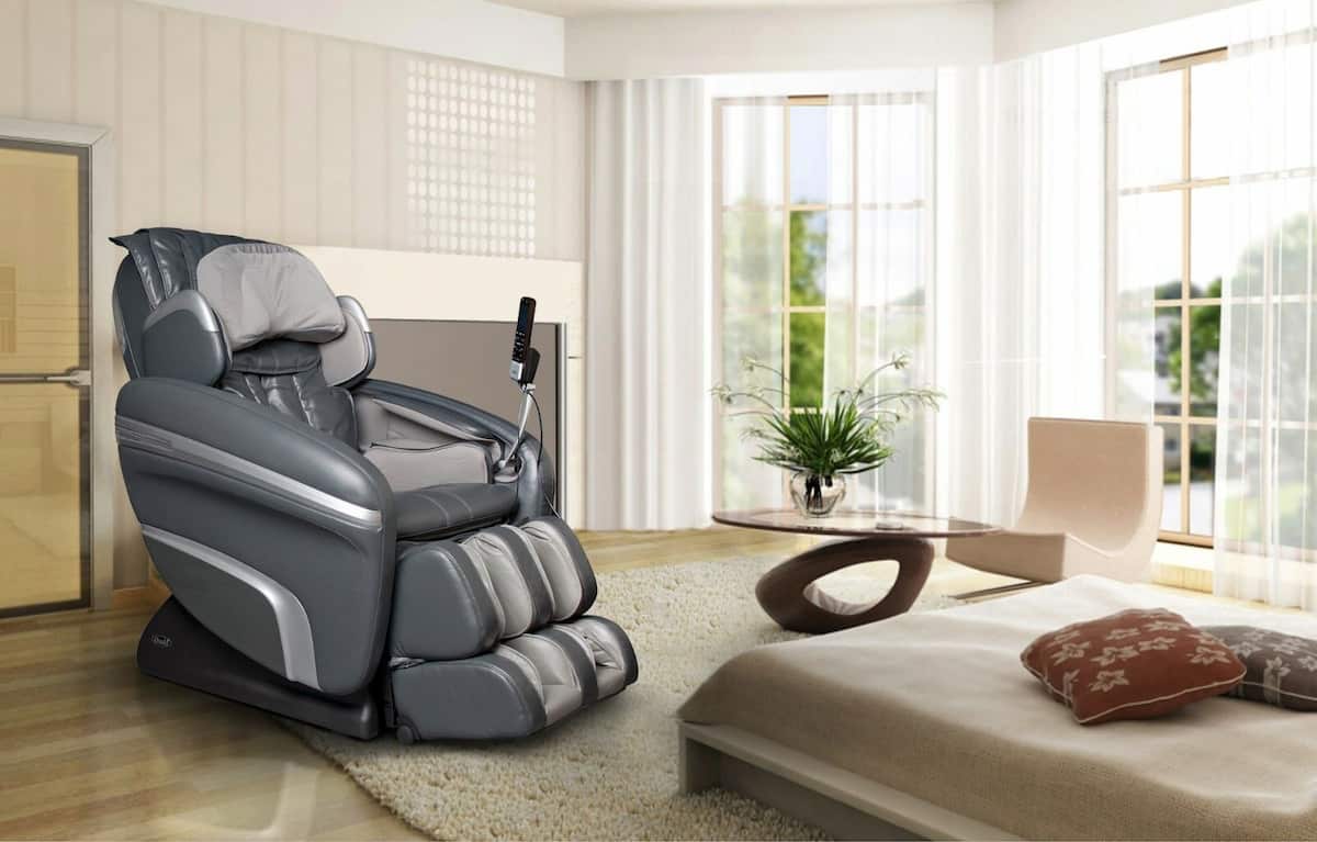 The Health Benefits of Using a Massage Chair Regularly: How to Maximize Its Effectiveness
